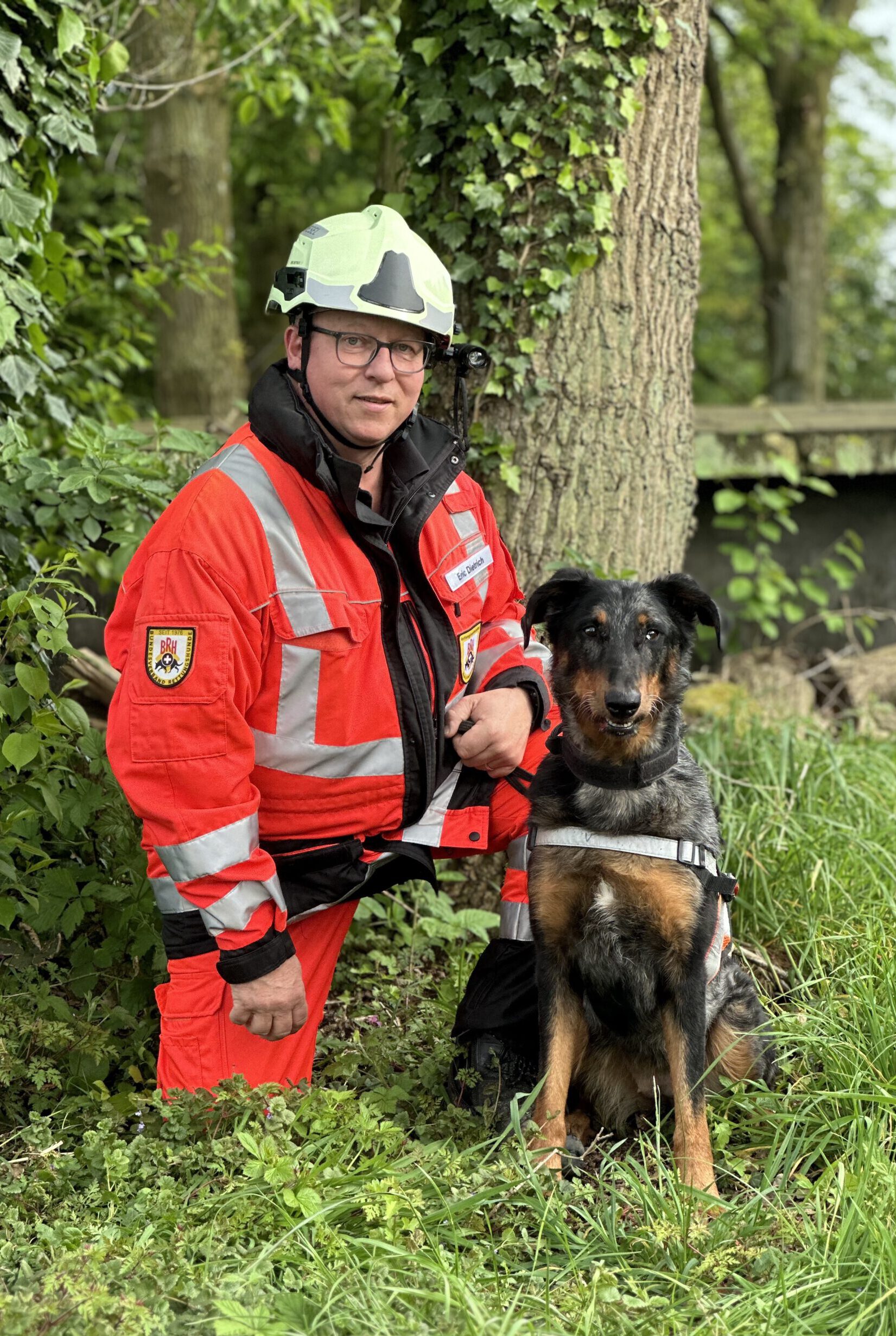 Unsere Teams Rettungshundestaffel Wesel Umgebung E V 